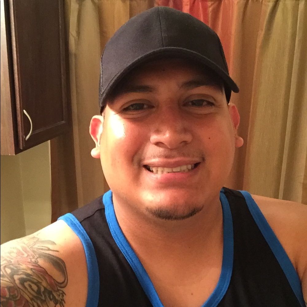 Meet your Posher, Victor